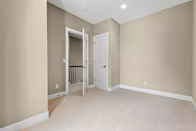 434 Northern Avenue, Cincinnati, OH 45229 - Photo 21