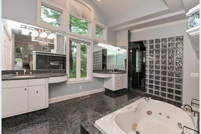 3 Cloister Court, Cincinnati, OH 45208 - Photo 21