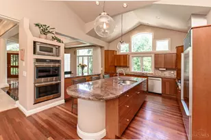 3 Cloister Ct, Cincinnati, OH 45208 - Photo 13