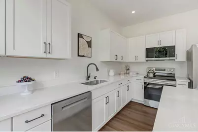 649 Sedam, Cincinnati, OH 45204 - Photo 13