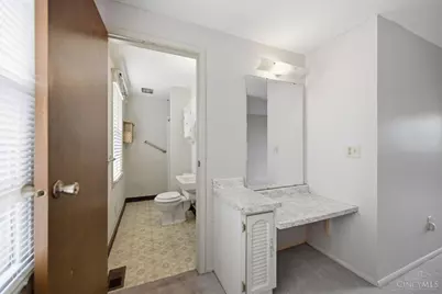 11554 Lincolnshire Drive, Forest Park, OH 45240 - Photo 25