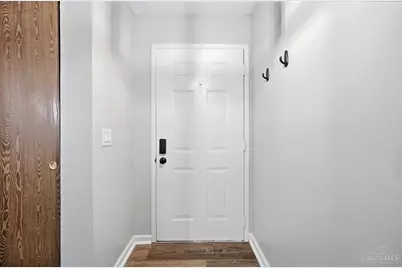 5889 Hanley Close #131, Miami Township, OH 45150 - Photo 7