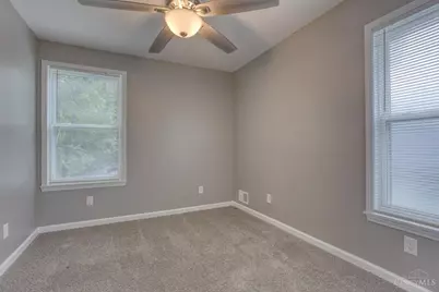 3319 Cavanaugh Avenue, Cincinnati, OH 45211 - Photo 13