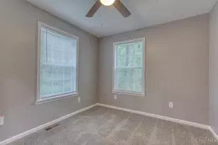 3319 Cavanaugh Ave, Cincinnati, OH 45211 - Photo 9