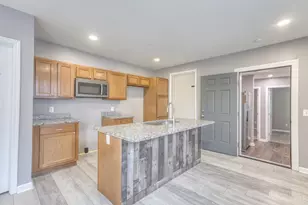 3319 Cavanaugh Ave, Cincinnati, OH 45211 - Photo 3