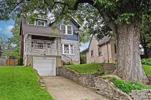 3126 Kinmont St, Cincinnati, OH 45208 - Photo 1