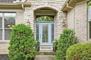 5434 Grand Legacy Dr, Hamilton Township, OH 45039 - Photo 9