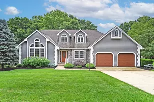 8405 Todd Creek Cir, West Chester, OH 45069 - Photo 1