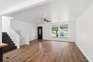 10686 Chelmsford Rd, Forest Park, OH 45240 - Photo 7