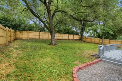10686 Chelmsford Road, Cincinnati, OH 45240 - Photo 35