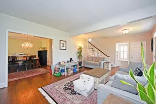 6900 Drake Rd, Indian Hill, OH 45243 - Photo 7