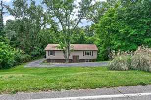 10657 Carolina Trace Rd, Harrison, OH 45030 - Photo 1