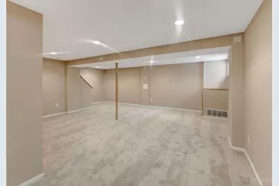 8017 Birchwood Court, Deerfield Township, OH 45040 - Photo 35
