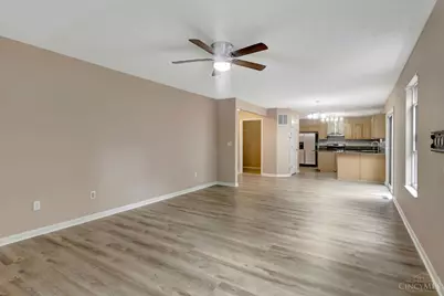 8017 Birchwood Court, Deerfield Township, OH 45040 - Photo 9