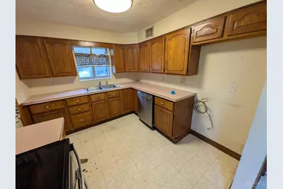 7284 Eastlawn Drive, Cincinnati, OH 45237 - Photo 7
