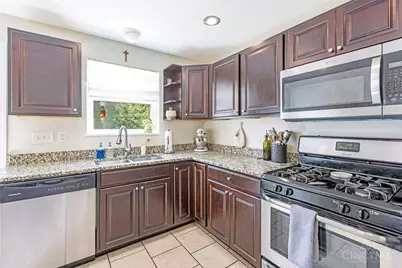 5893 Juvene Way, Delhi Township, OH 45233 - Photo 15