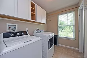 1091 Sophia Dr, Miami Township, OH 45150 - Photo 31