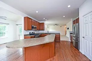 1091 Sophia Dr, Miami Township, OH 45150 - Photo 27