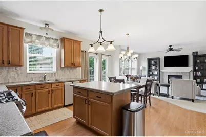 6552 Falling Leaves Court, Deerfield Township, OH 45040 - Photo 17