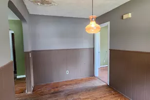 1409 Adams Rd, Cincinnati, OH 45231 - Photo 9