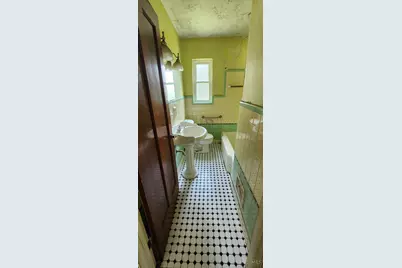 1409 Adams, Cincinnati, OH 45321 - Photo 17