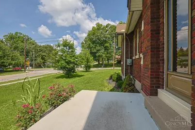 3247 Autumn Lane, Green Township, OH 45239 - Photo 5