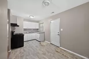 1739 Monterey Ct, Cincinnati, OH 45223 - Photo 13