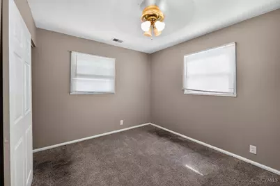 1739 Monterey Court, Cincinnati, OH 45223 - Photo 23