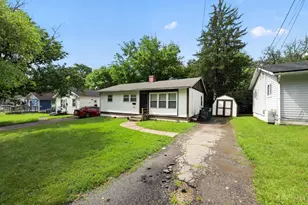 1739 Monterey Ct, Cincinnati, OH 45223 - Photo 7