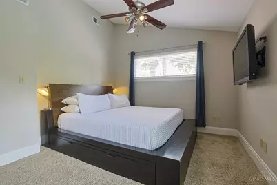 1242 Garden Circle, Wyoming, OH 45215 - Photo 25