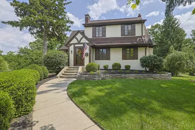 1242 Garden Circle, Wyoming, OH 45215 - Photo 1