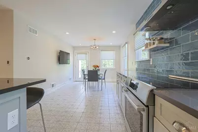1242 Garden Circle, Wyoming, OH 45215 - Photo 21