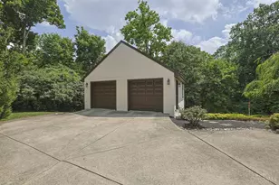 1242 Garden Cir, Wyoming, OH 45215 - Photo 63