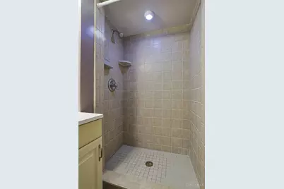1242 Garden Circle, Wyoming, OH 45215 - Photo 51