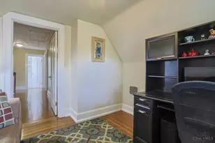 1242 Garden Cir, Wyoming, OH 45215 - Photo 37