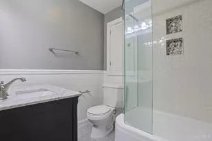 1242 Garden Cir, Wyoming, OH 45215 - Photo 45