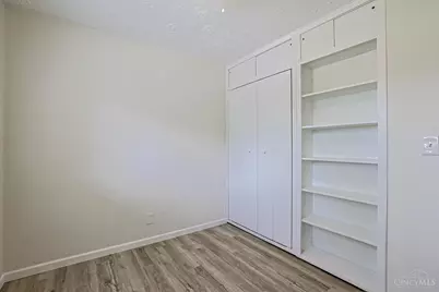 3065 Aquadale Lane, Cincinnati, OH 45211 - Photo 19