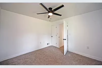 4418 Harrison Avenue, Green Township, OH 45211 - Photo 29