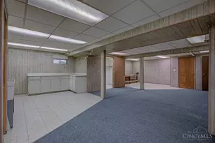 7176 Cherrywood Ln, West Chester, OH 45069 - Photo 35