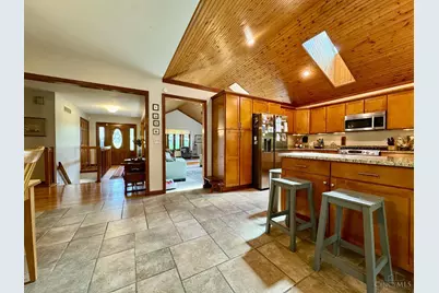 5303 Laurelridge Lane, Green Township, OH 45247 - Photo 7