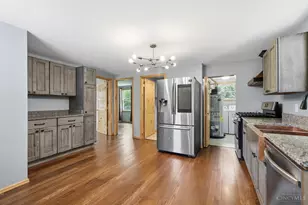 239 Burkhart Ave, Reading, OH 45215 - Photo 15