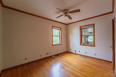 4430 Grove Avenue, Cincinnati, OH 45211 - Photo 19