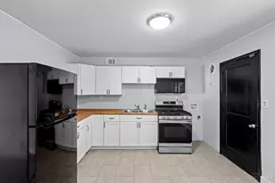 9646 Stadia Dr, Colerain Township, OH 45251 - Photo 19