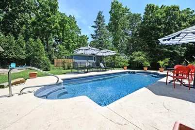 725 Greenville Avenue, Glendale, OH 45246 - Photo 69