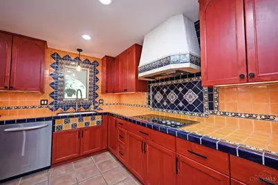 725 Greenville Avenue, Glendale, OH 45246 - Photo 33