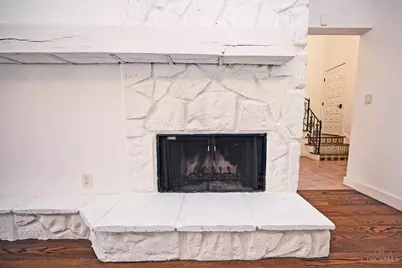 725 Greenville Avenue, Glendale, OH 45246 - Photo 13