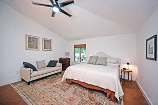 725 Greenville Ave, Glendale, OH 45246 - Photo 49