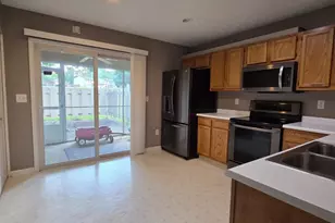 2405 Tarpon Bay Dr, Miamisburg, OH 45342 - Photo 9