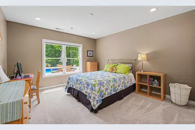 1707 Laurel Glen Court, Hamilton Township, OH 45140 - Photo 21