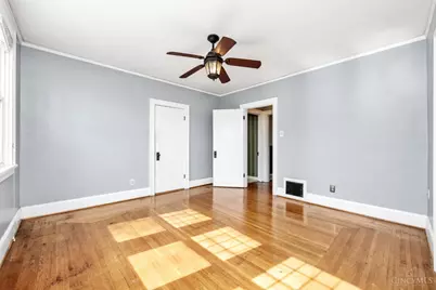 4452 Carnation Avenue, Cincinnati, OH 45238 - Photo 19